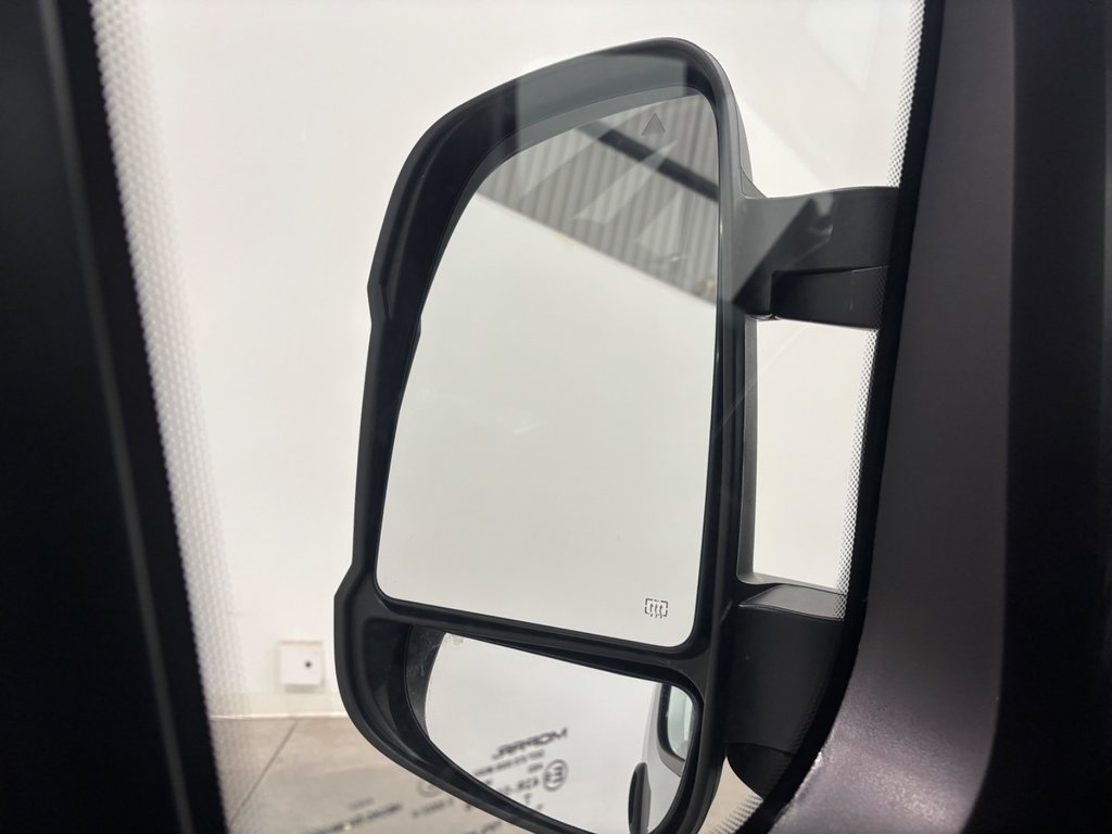 2025 Ram ProMaster Cargo Van SLT+ in Saint-Hyacinthe, Quebec - 7 - w1024h768px