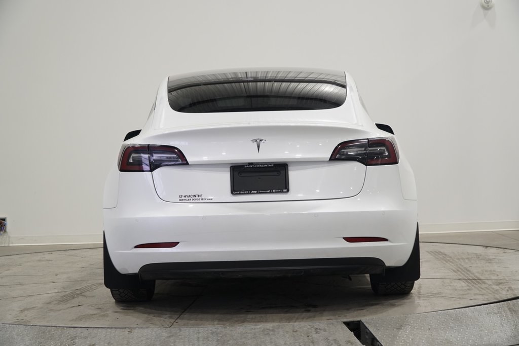 2019 Tesla MODEL 3 Standard Range in Saint-Hyacinthe, Quebec - 5 - w1024h768px