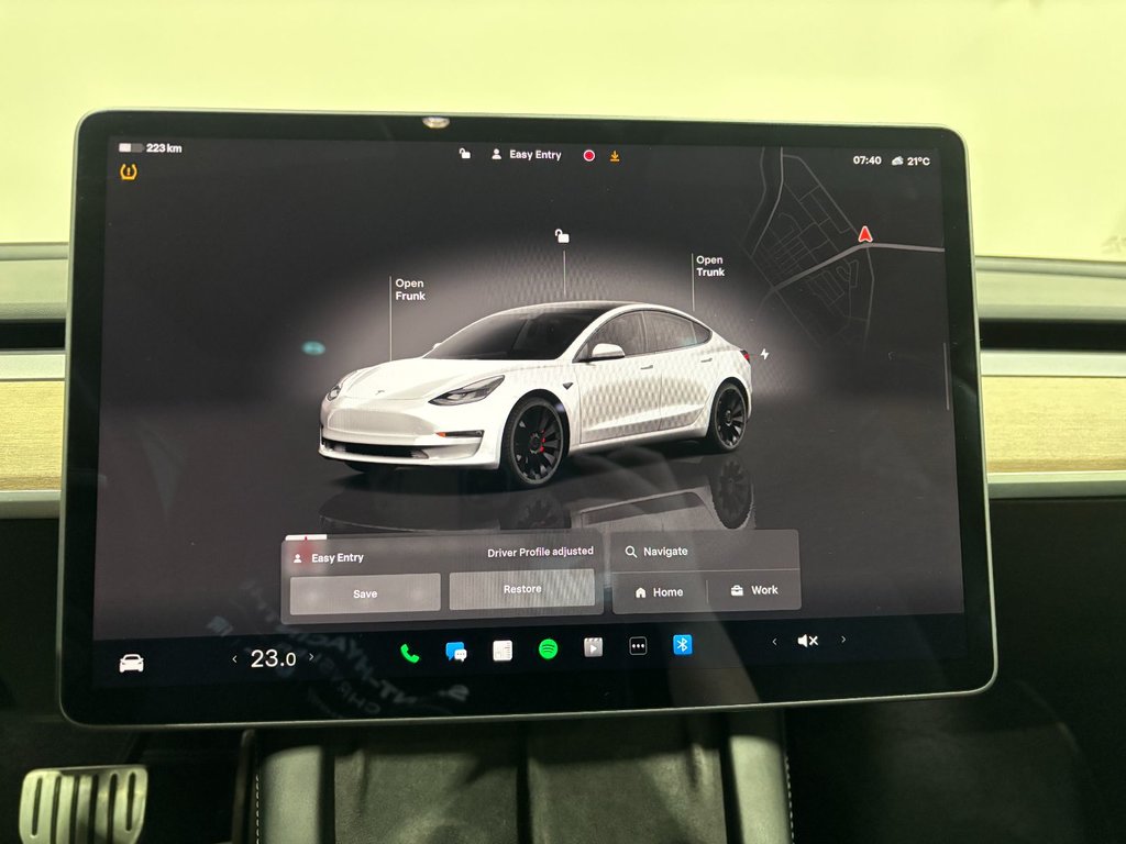 2022  MODEL 3 Performance AWD in Saint-Hyacinthe, Quebec - 18 - w1024h768px