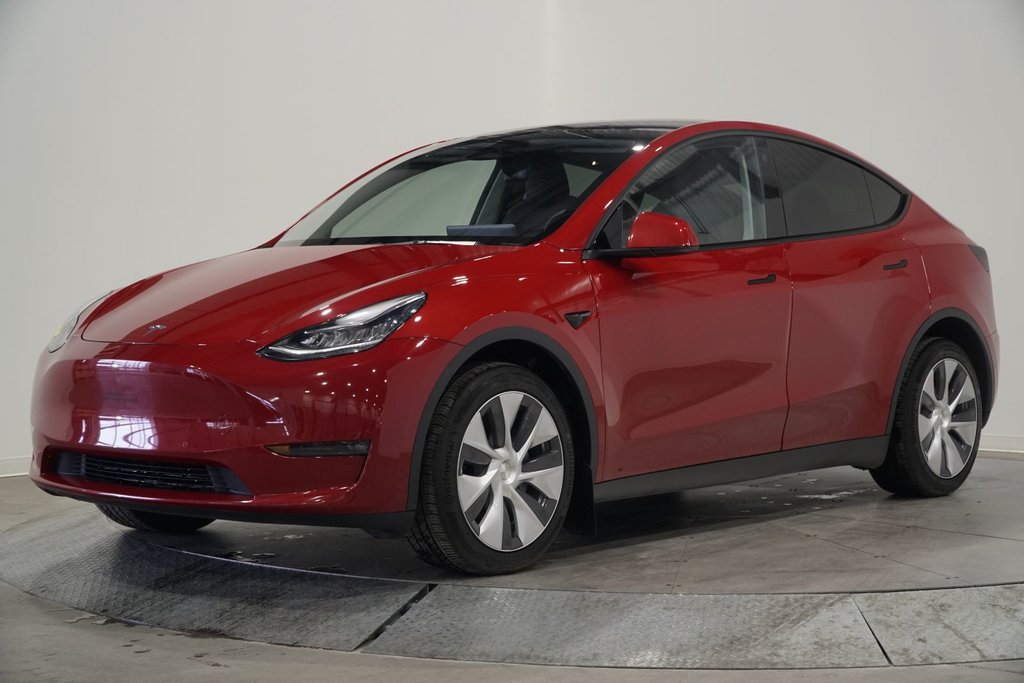 2022  Model Y Long Range AWD in Saint-Hyacinthe, Quebec - 1 - w1024h768px