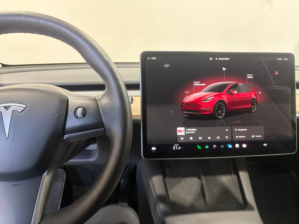 2022  Model Y Long Range AWD in Saint-Hyacinthe, Quebec - 19 - w1024h768px