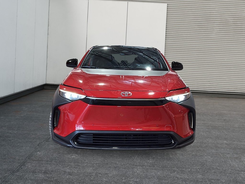 Toyota BZ4X XLE AWD TOIT-PANORAMIQUE 2024-1