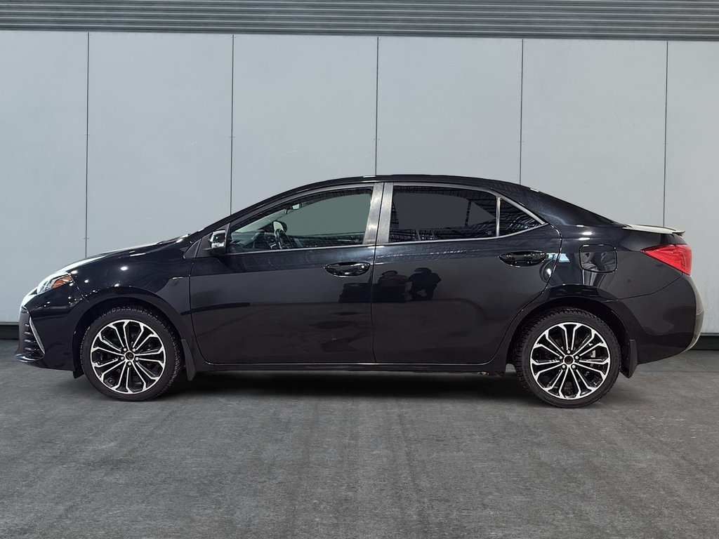 2019 Toyota Corolla SE TOIT-OUVRANT in Saint-Hyacinthe, Quebec - 5 - w1024h768px