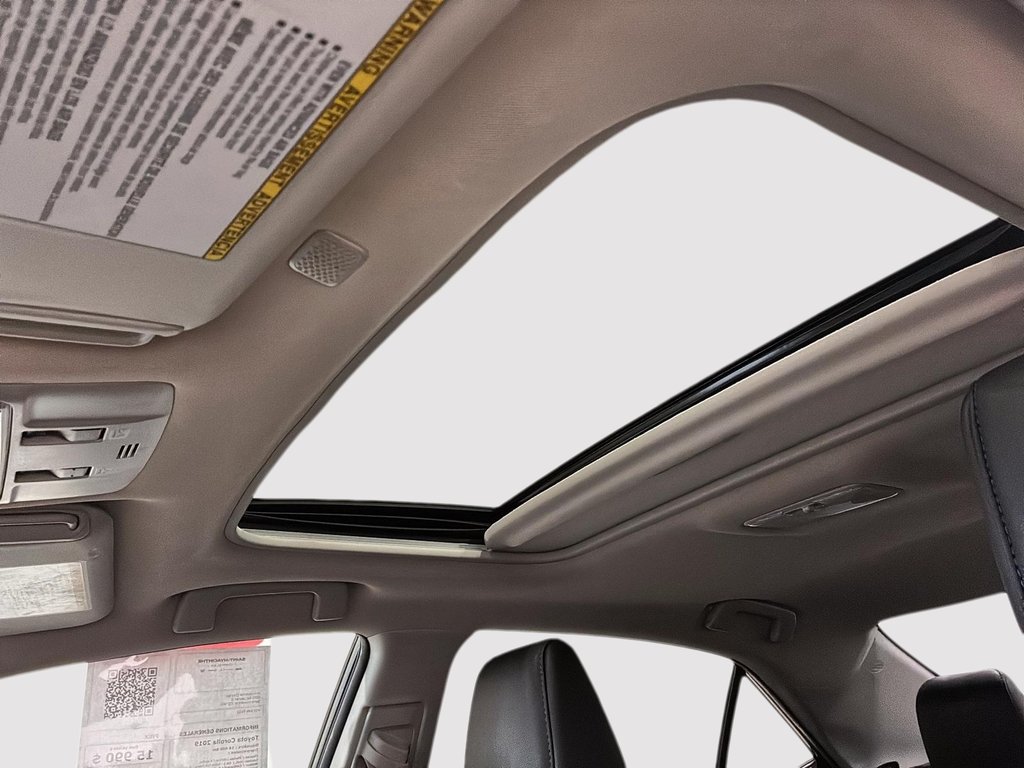 2019 Toyota Corolla SE TOIT-OUVRANT in Saint-Hyacinthe, Quebec - 14 - w1024h768px