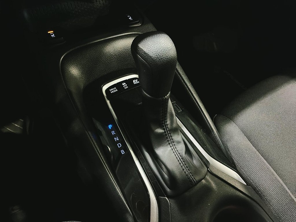 2024 Toyota Corolla LE HYBRID AWD in Saint-Hyacinthe, Quebec - 14 - w1024h768px