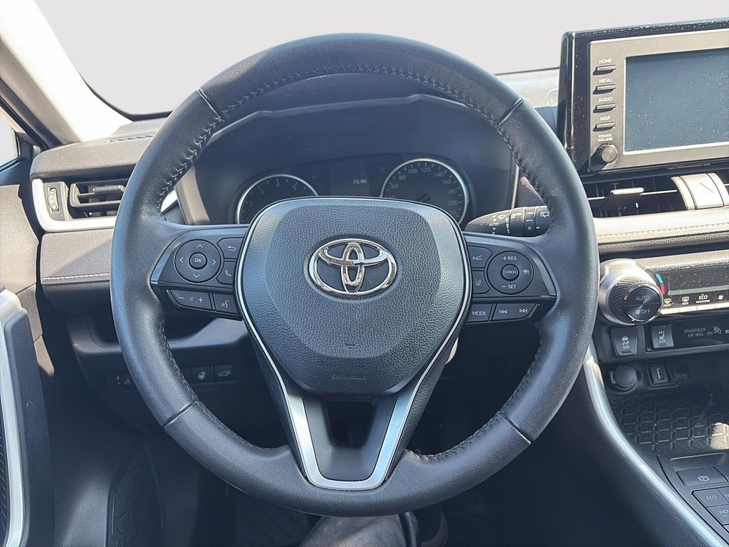 Toyota RAV4 XLE 2022 à Saint-Hyacinthe, Québec - 11 - w1024h768px