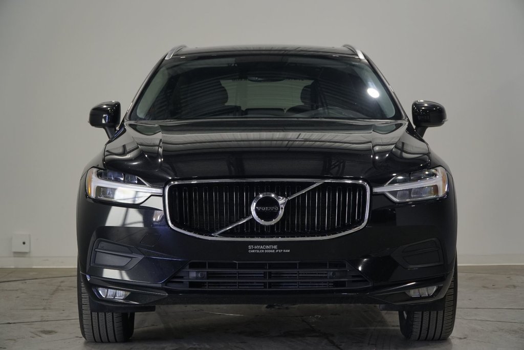 XC60 Momentum T5 AWD 2021 à Saint-Hyacinthe, Québec - 2 - w1024h768px