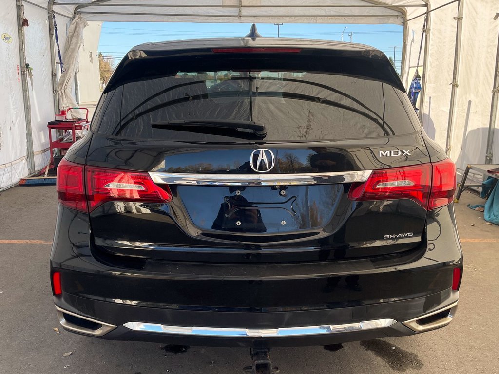 Acura MDX  2017 à St-Jérôme, Québec - 9 - w1024h768px