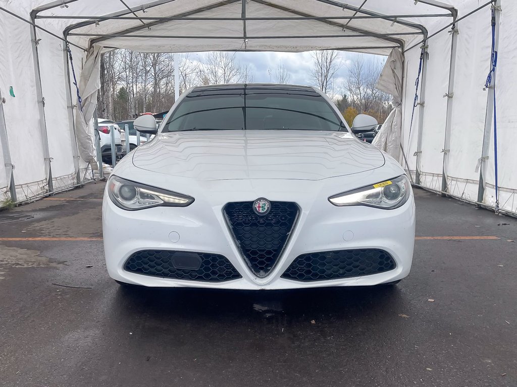 Alfa Romeo GIULIA  2017 à St-Jérôme, Québec - 6 - w1024h768px