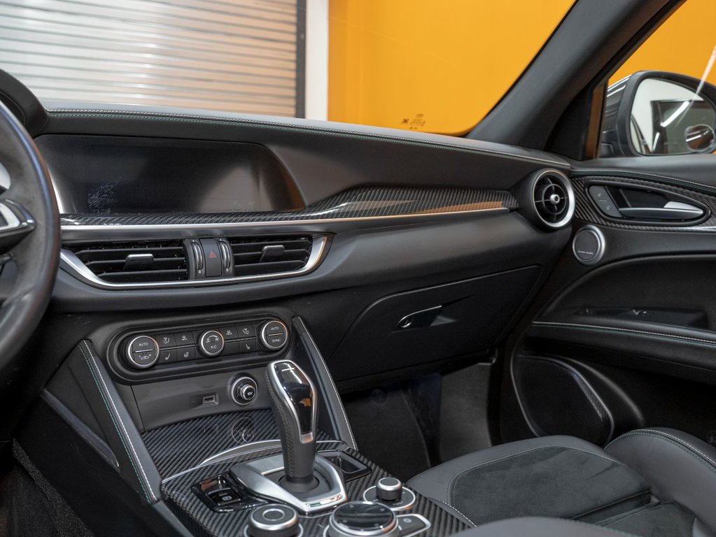 Alfa Romeo Stelvio  2021 à St-Jérôme, Québec - 24 - w1024h768px