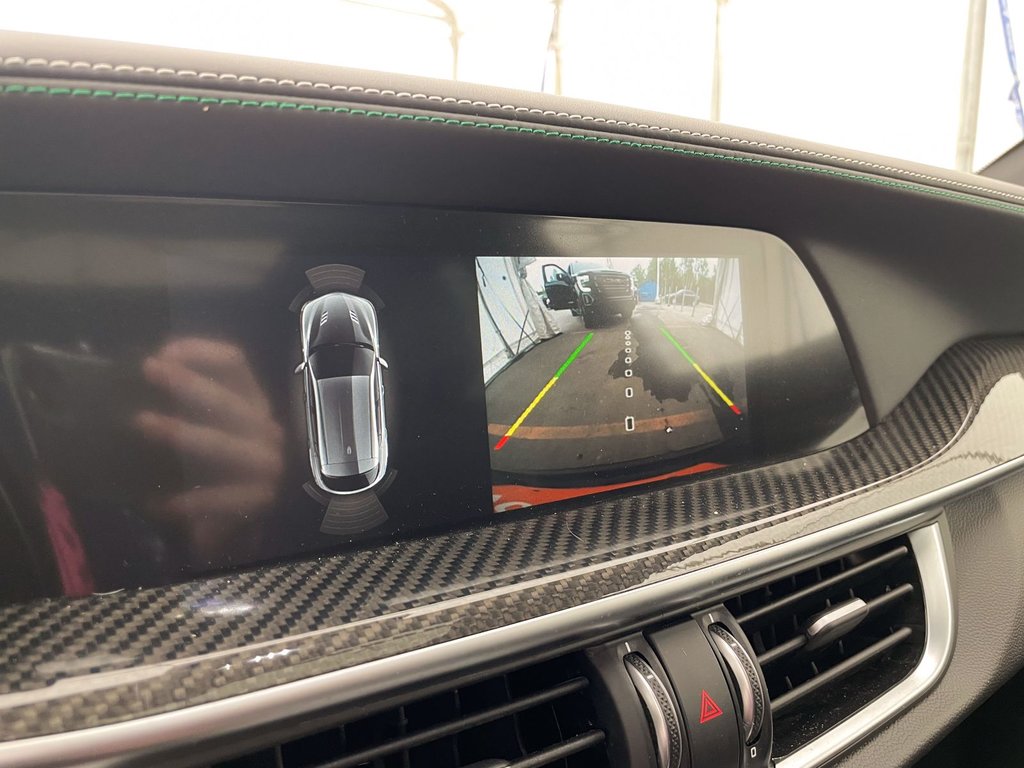 2021 Alfa Romeo Stelvio in St-Jérôme, Quebec - 16 - w1024h768px