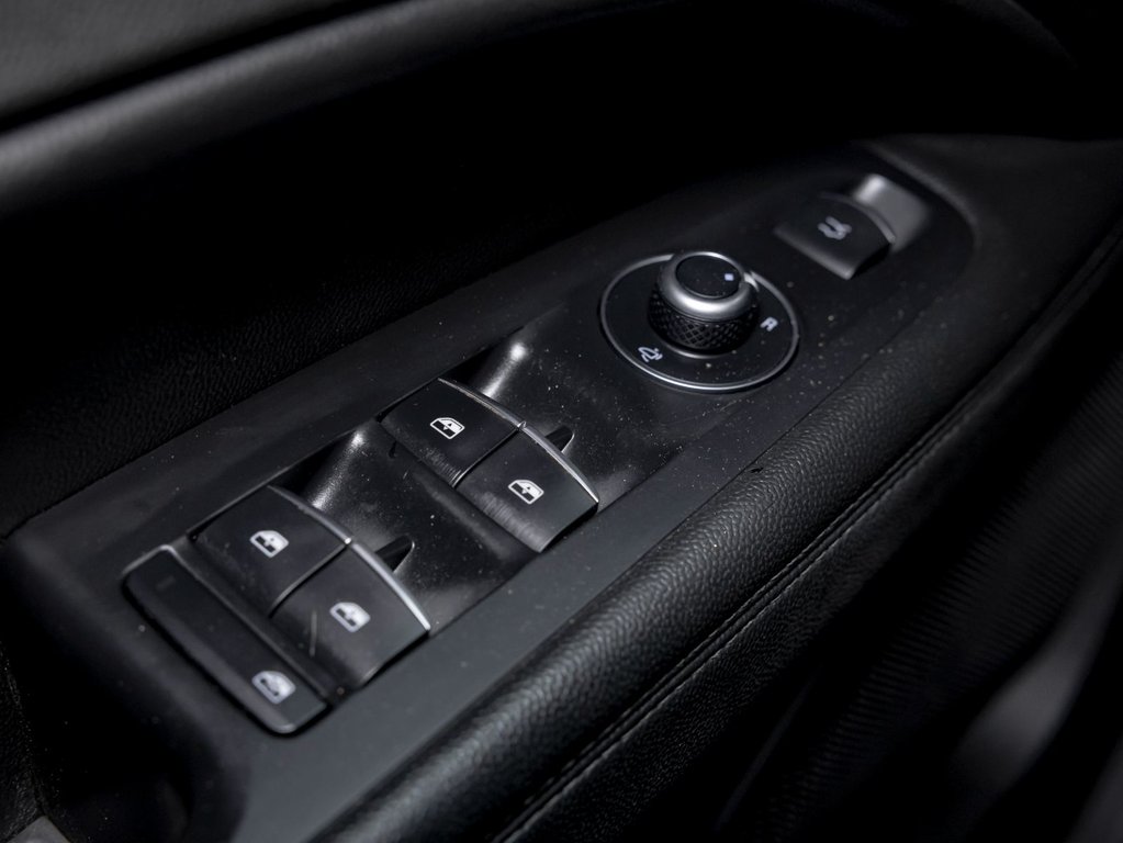 Alfa Romeo Stelvio  2022 à St-Jérôme, Québec - 26 - w1024h768px