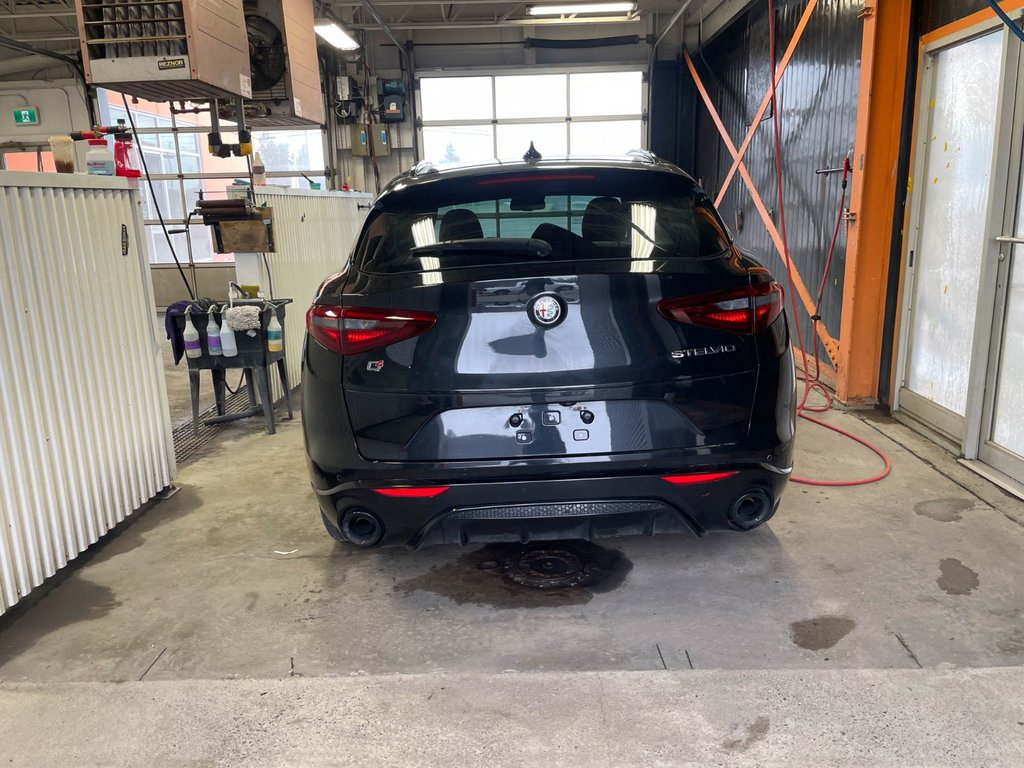 2022 Alfa Romeo Stelvio in St-Jérôme, Quebec - 9 - w1024h768px