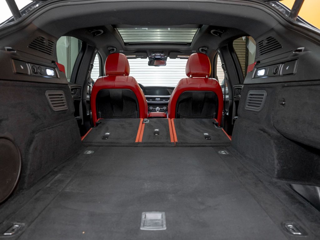 Alfa Romeo Stelvio  2022 à St-Jérôme, Québec - 31 - w1024h768px