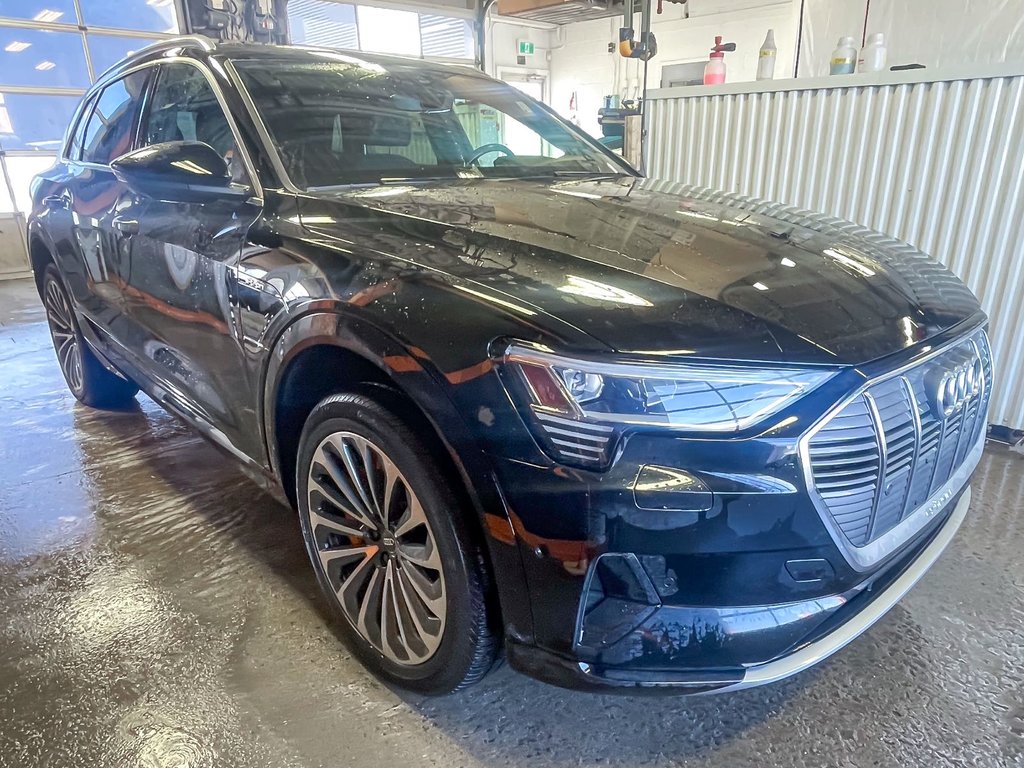 2019 Audi E-TRON in St-Jérôme, Quebec - 12 - w1024h768px