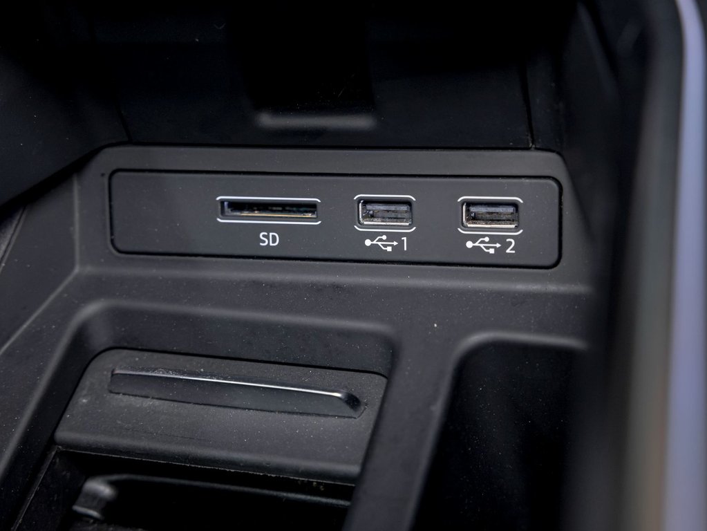 2019 Audi E-TRON in St-Jérôme, Quebec - 24 - w1024h768px