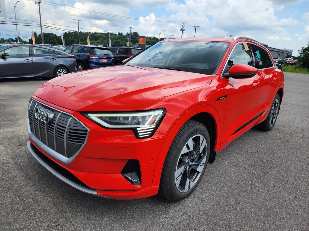 Audi E-TRON  2019 à St-Jérôme, Québec - 1 - w1024h768px
