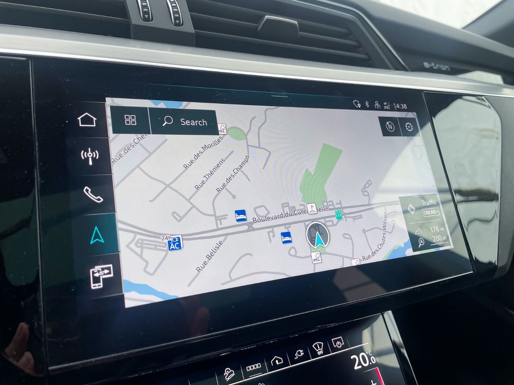 2022 Audi E-tron in St-Jérôme, Quebec - 4 - w1024h768px