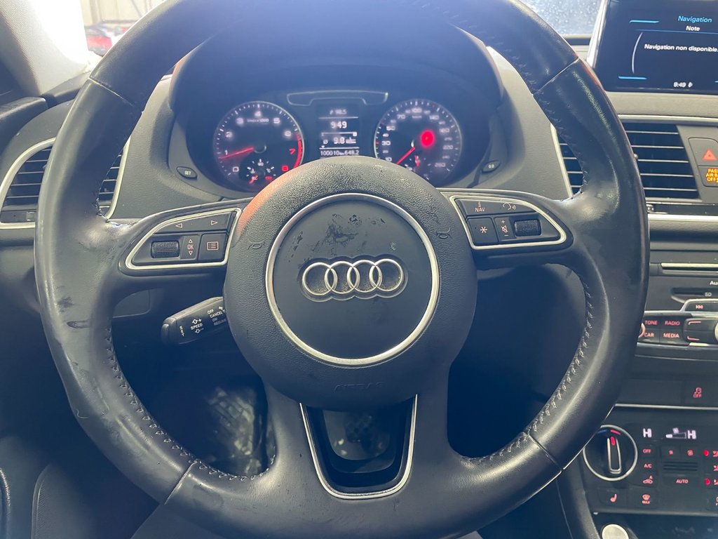 2018 Audi Q3 in St-Jérôme, Quebec - 16 - w1024h768px