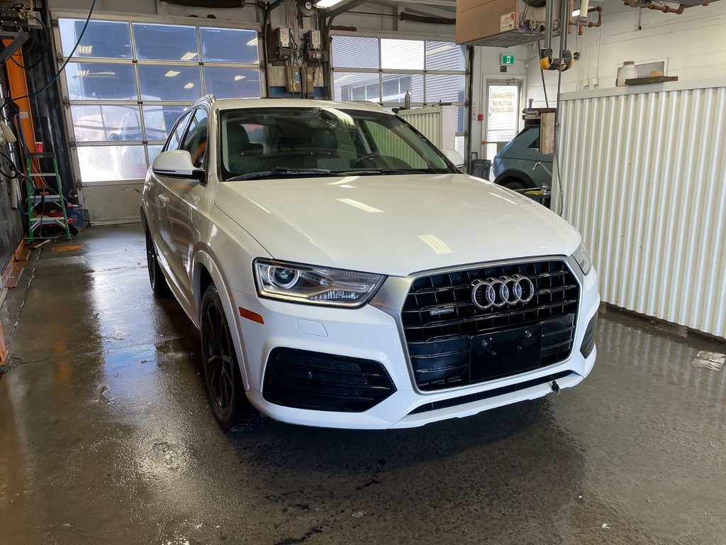 2018 Audi Q3 in St-Jérôme, Quebec - 10 - w1024h768px