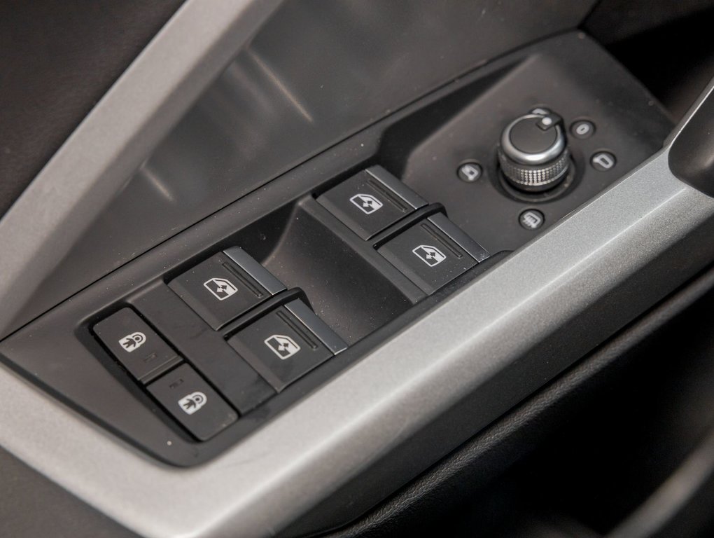 2021 Audi Q3 in St-Jérôme, Quebec - 27 - w1024h768px