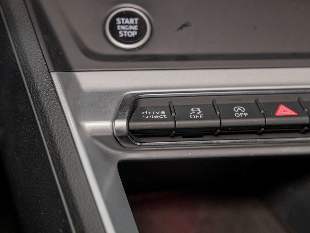 2021 Audi Q3 in St-Jérôme, Quebec - 24 - w1024h768px