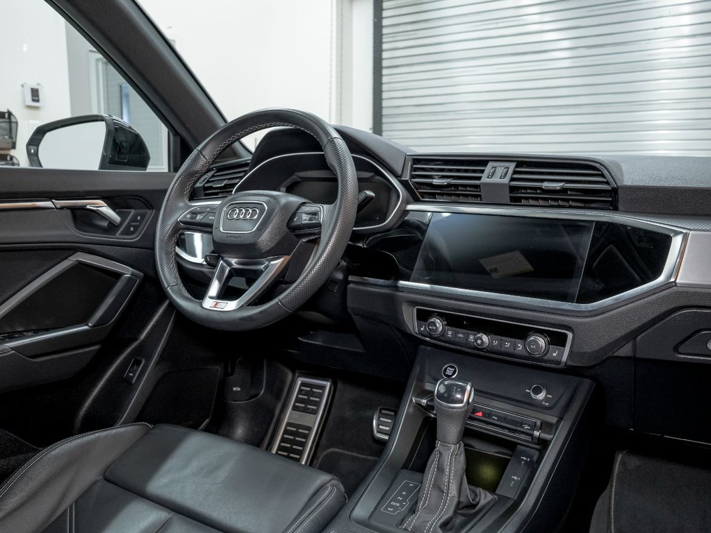 2024 Audi Q3 in St-Jérôme, Quebec - 27 - w1024h768px