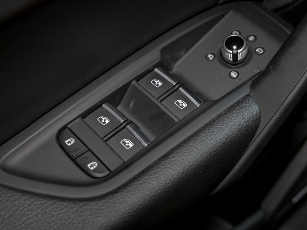 2021 Audi Q5 in St-Jérôme, Quebec - 28 - w1024h768px