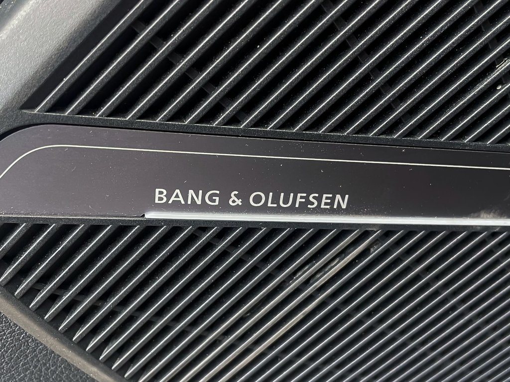 2022 Audi Q5 in St-Jérôme, Quebec - 17 - w1024h768px