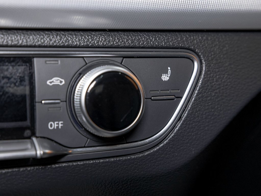 2023 Audi Q5 in St-Jérôme, Quebec - 23 - w1024h768px