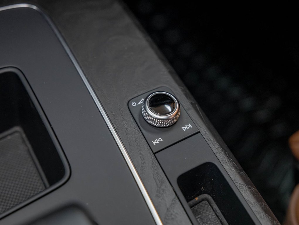 Audi Q5  2023 à St-Jérôme, Québec - 25 - w1024h768px