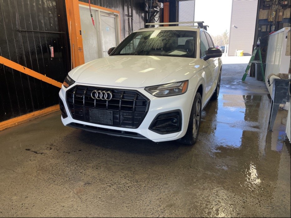 2023 Audi Q5 in St-Jérôme, Quebec - 1 - w1024h768px