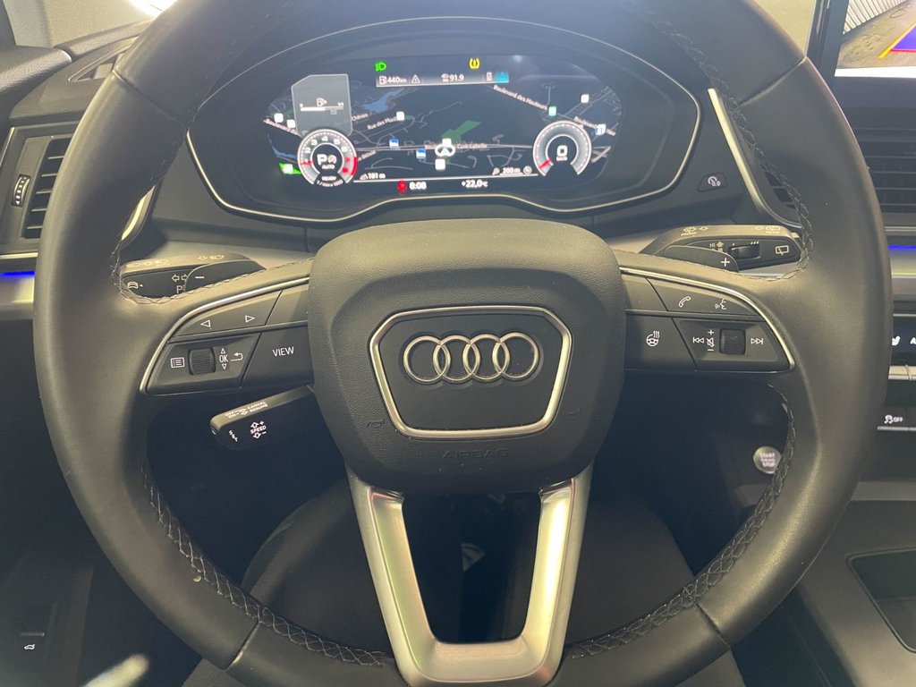 Audi Q5  2023 à St-Jérôme, Québec - 16 - w1024h768px
