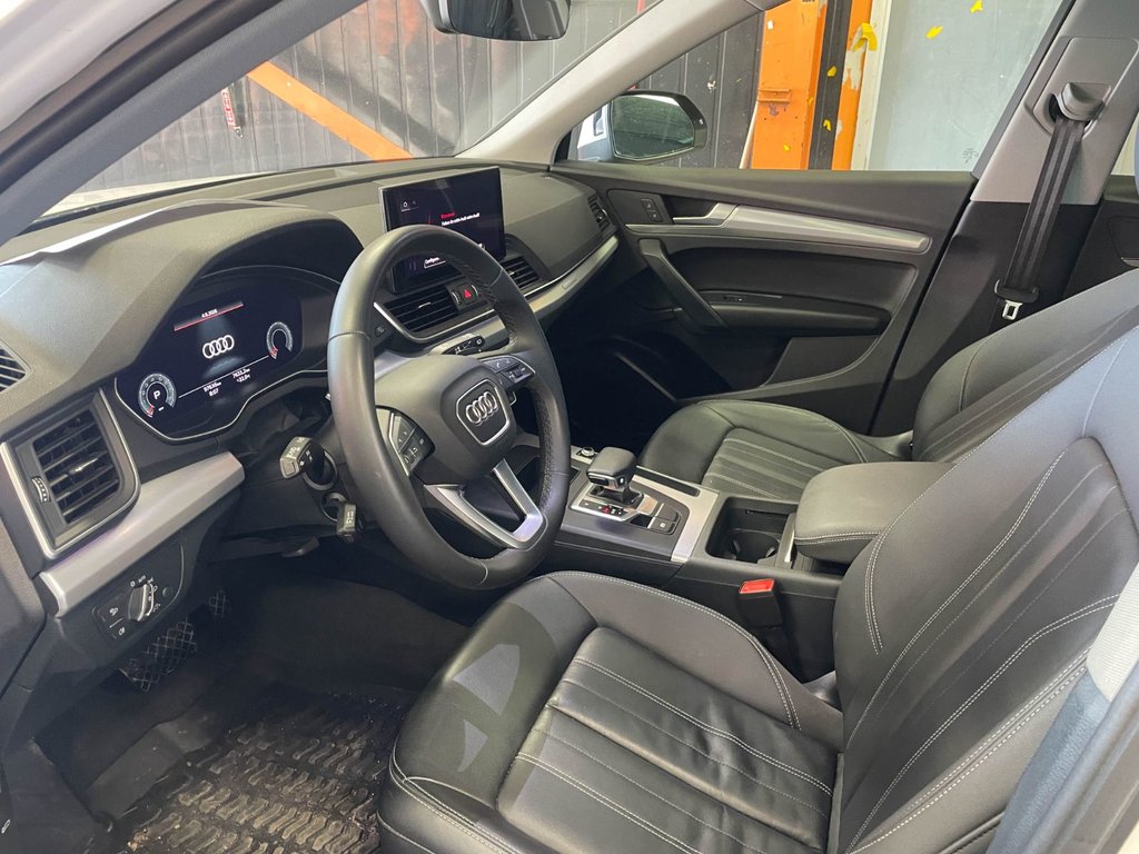 Audi Q5  2023 à St-Jérôme, Québec - 5 - w1024h768px