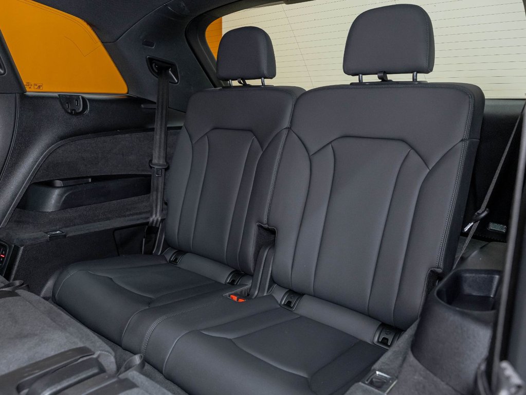 2022 Audi Q7 in St-Jérôme, Quebec - 29 - w1024h768px