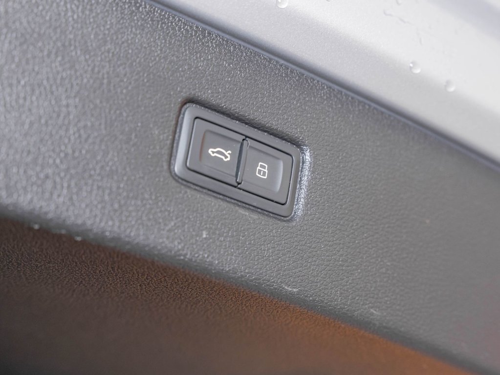 2022 Audi Q7 in St-Jérôme, Quebec - 33 - w1024h768px