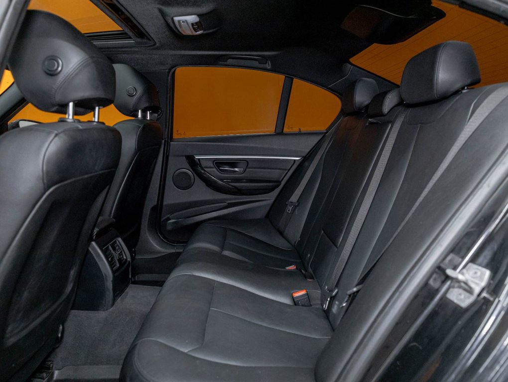 2017 BMW 3 Series in St-Jérôme, Quebec - 28 - w1024h768px