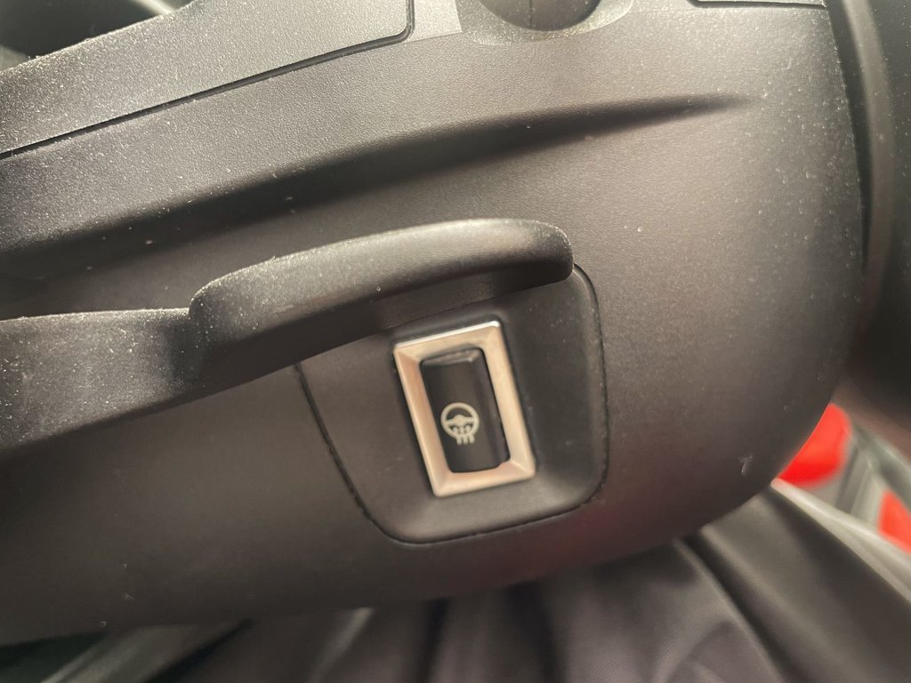 2018 BMW 3 Series in St-Jérôme, Quebec - 14 - w1024h768px