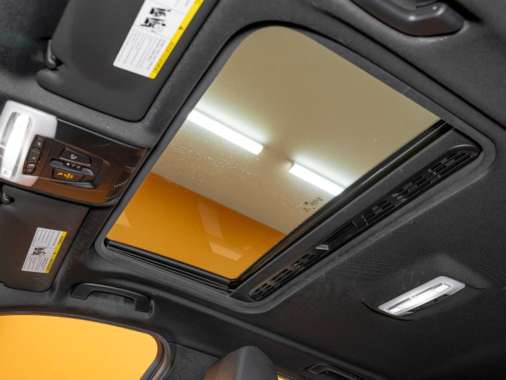 2018 BMW 3 Series in St-Jérôme, Quebec - 4 - w1024h768px