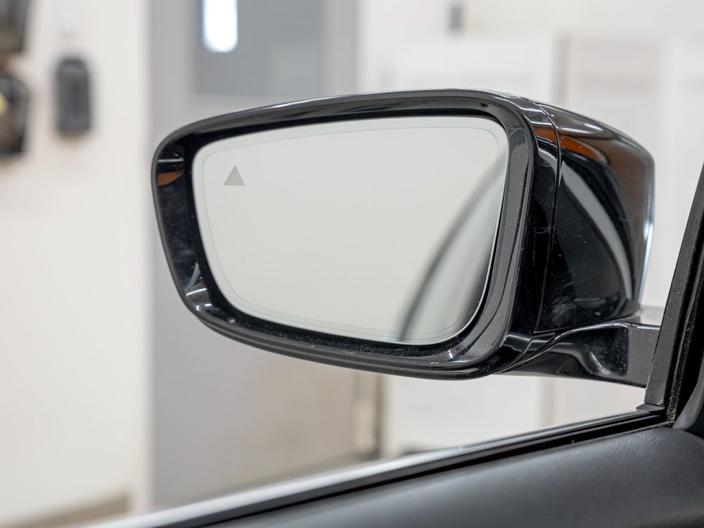 BMW 3 Series  2023 à St-Jérôme, Québec - 33 - w1024h768px