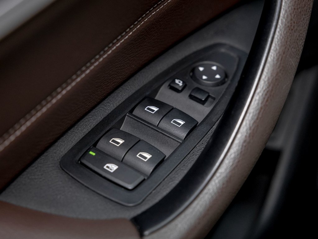 2018 BMW X1 in St-Jérôme, Quebec - 26 - w1024h768px