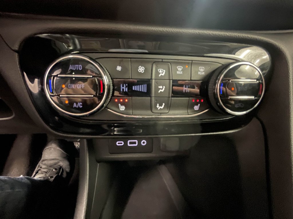 2021 Buick Encore GX in St-Jérôme, Quebec - 12 - w1024h768px