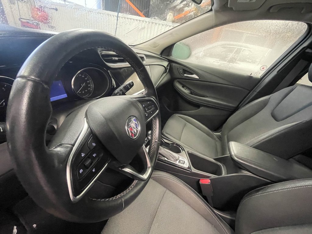 2021 Buick Encore GX in St-Jérôme, Quebec - 3 - w1024h768px