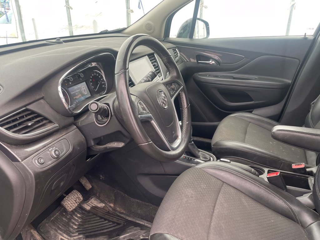 2021 Buick Encore in St-Jérôme, Quebec - 3 - w1024h768px