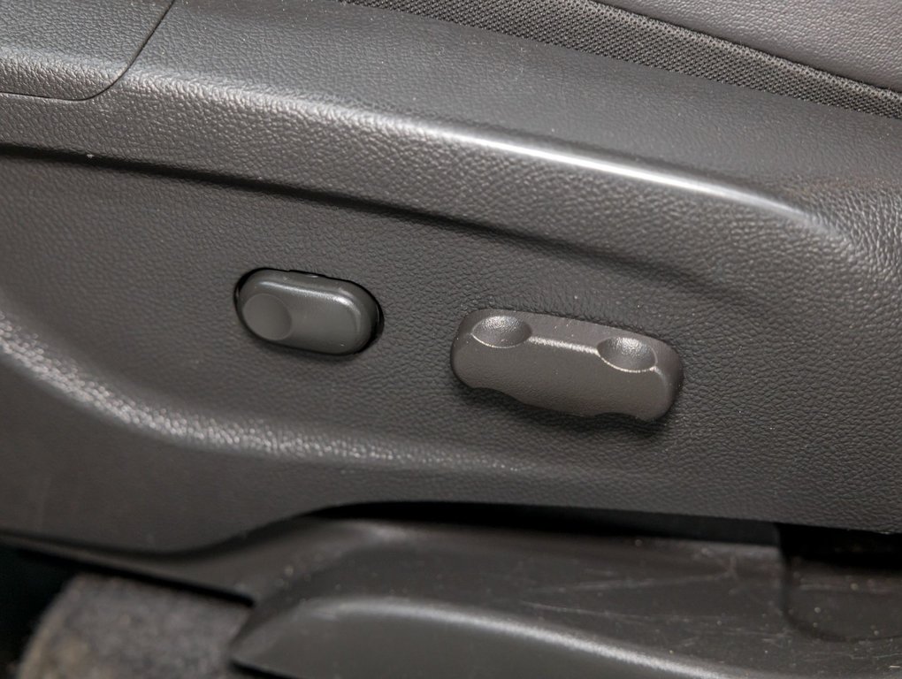 2021 Buick Encore in St-Jérôme, Quebec - 21 - w1024h768px