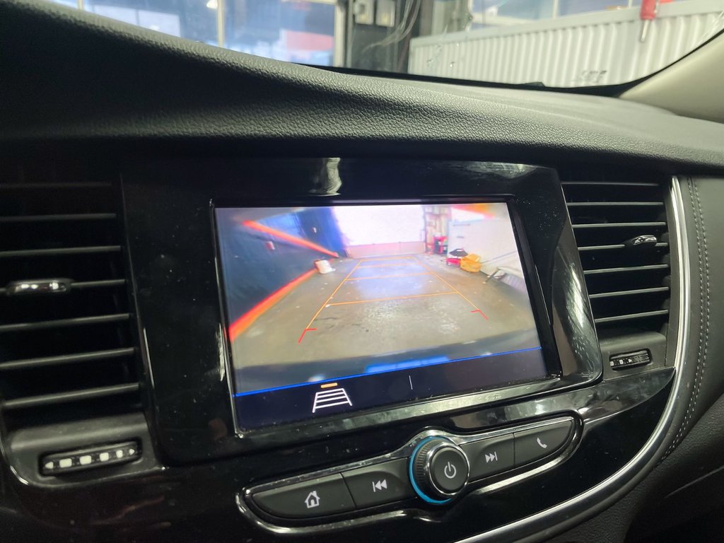 Buick Encore  2022 à St-Jérôme, Québec - 13 - w1024h768px