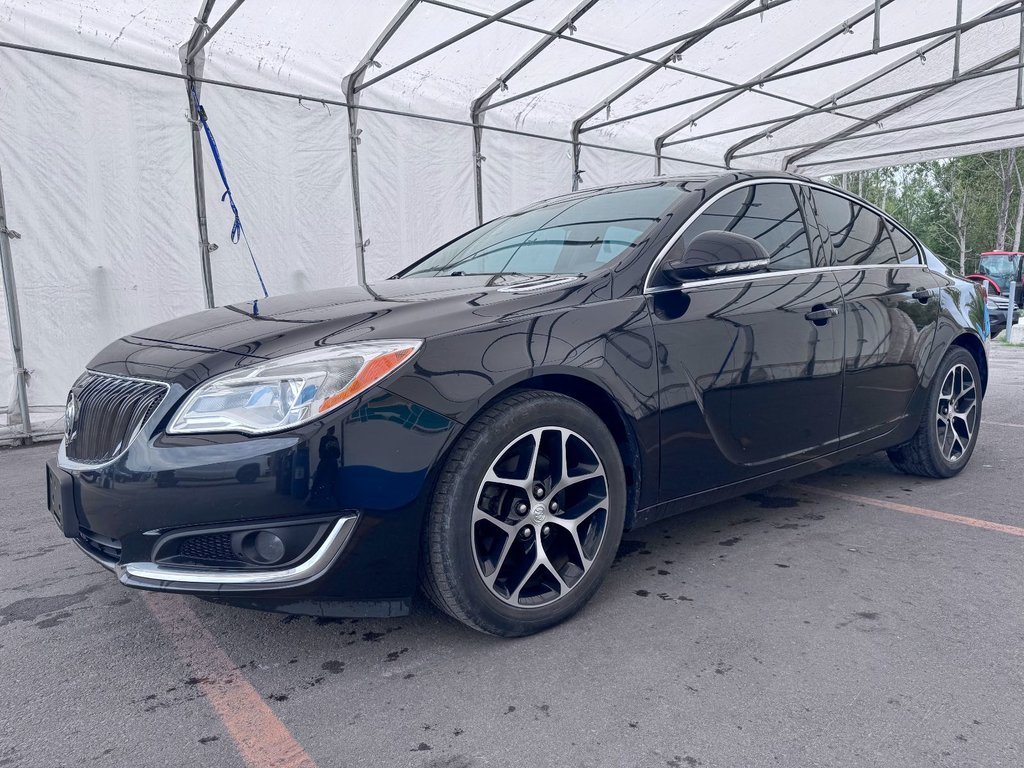 2017 Buick Regal in St-Jérôme, Quebec - 1 - w1024h768px