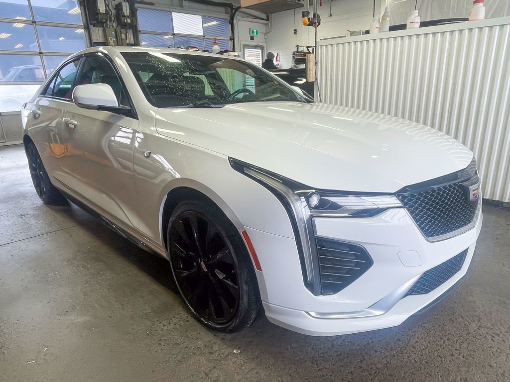 2020 Cadillac CT4 in St-Jérôme, Quebec - 10 - w1024h768px