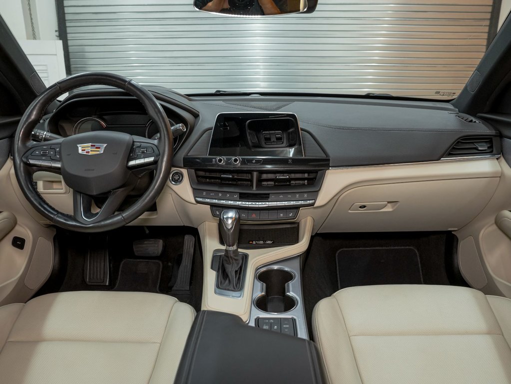 Cadillac CT4  2021 à St-Jérôme, Québec - 12 - w1024h768px