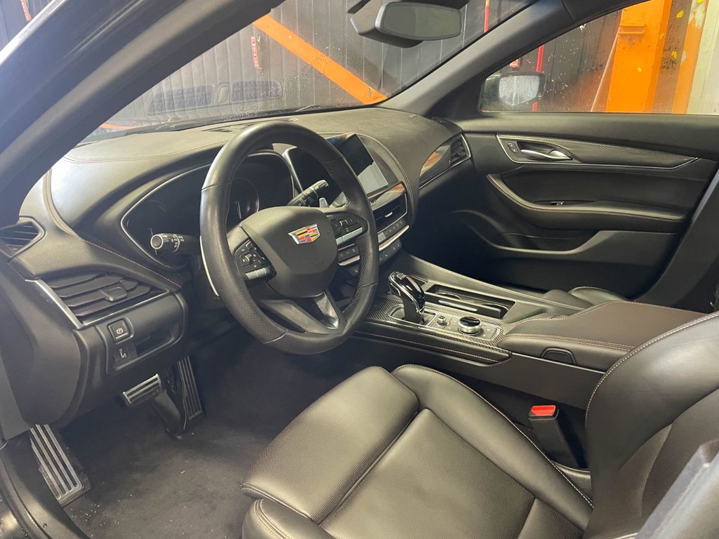 Cadillac CT5  2024 à St-Jérôme, Québec - 5 - w1024h768px